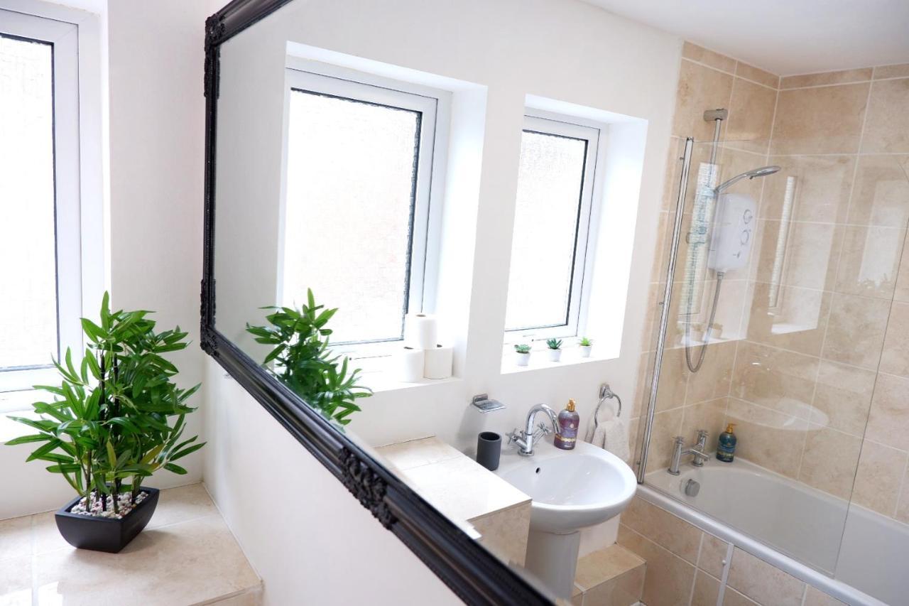 Comfortable And Cozy 4-Bedroom House Near The Hospital Cambridge  Luaran gambar